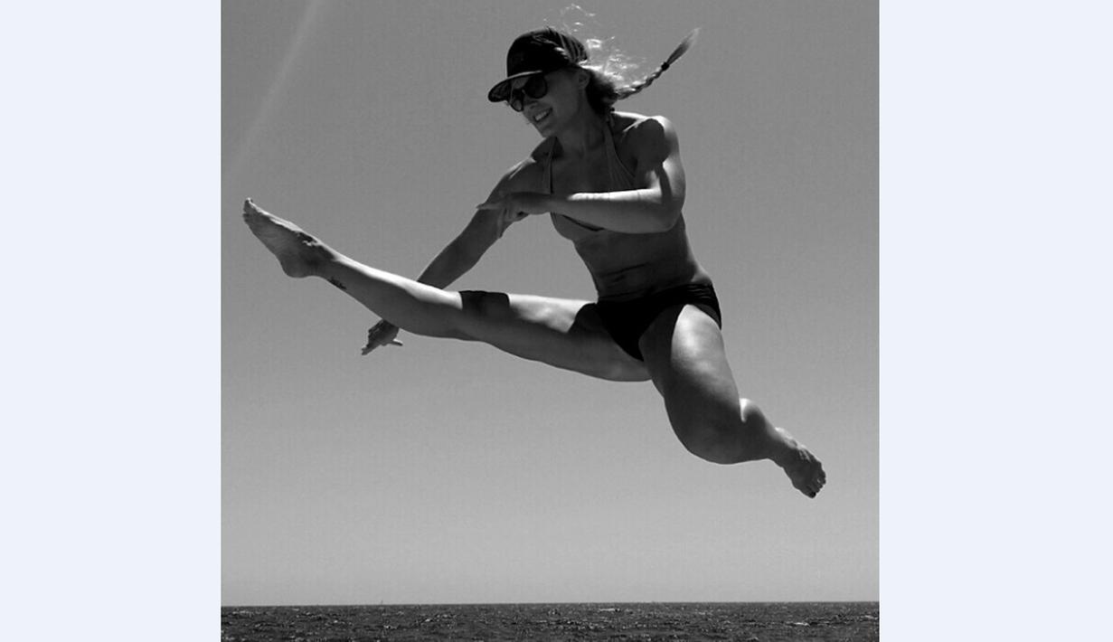 Pada Kejuaraan Dunia Ski tahun 2007 di Are, Swedia, Nina Loeseth menjadi atlet Norwegia dengan prestasi terbaik. (Bola.com/Instagram/Ninaloeseth)