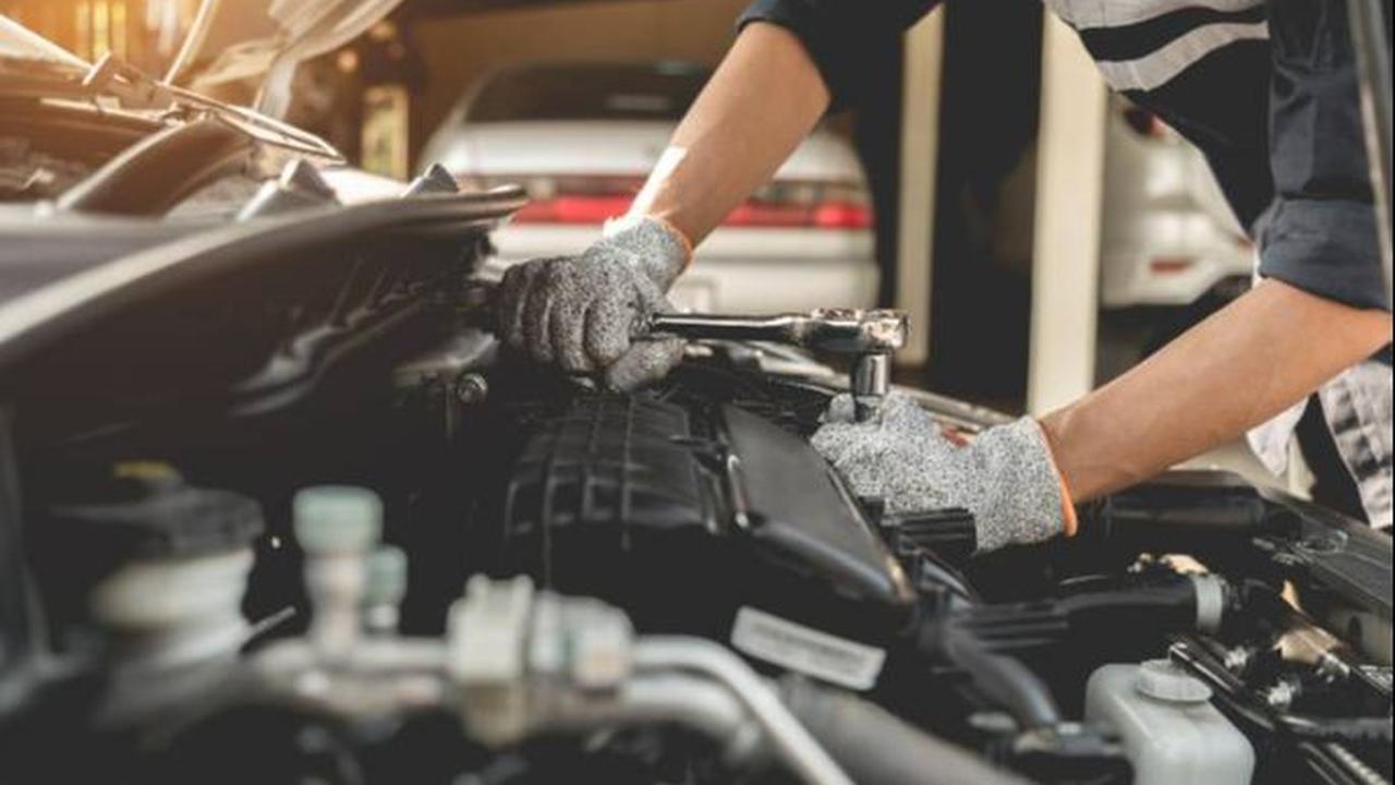Bagaimana Mengatasi Mobil yang Bergetar Saat Akan Berangkat