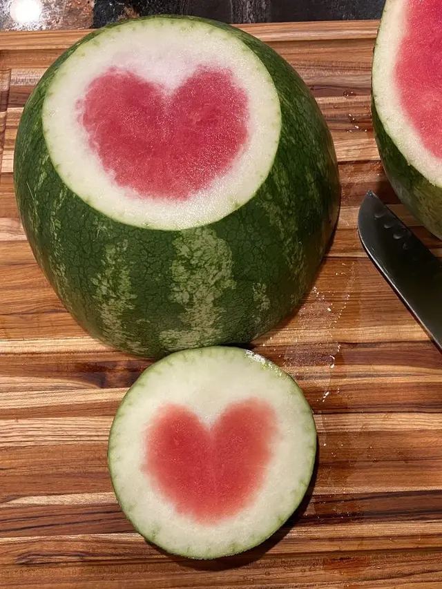 Terbentuk Tanpa Sengaja, 6 Bentuk Love di Barang hingga Makanan Ini Unik