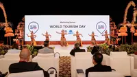 Puncak perayaan&nbsp;Hari Pariwisata Dunia 2022 di Bali. (dok. Biro Komunikasi Kementerian Pariwisata dan Ekonomi Kreatif)