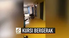 Ketika berpatroli di malam hari, petugas keamanan di sebuah rumah sakit melihat kejadian yang membuat bulu kuduk berdiri. Bagaimana tidak, pria yang tak diketahui identitasnya ini melihat sebuah kursi roda berjalan sendiri.