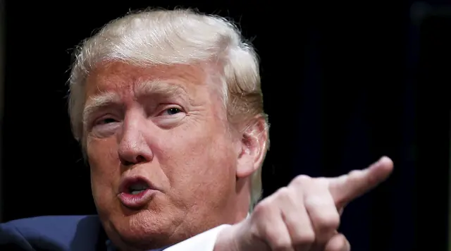 Jelang Pemilu AS, Trump Ambil Langkah Darurat Bebaskan Pajak Solar