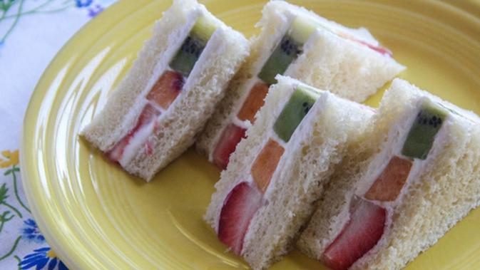  Resep  Sandwich Buah  Cocok untuk Piknik Lifestyle Fimela com