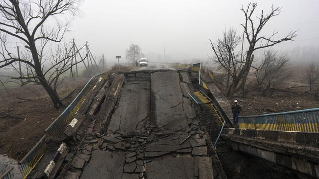 Sisa-sisa pertempuran tertinggal di Hari ke 37 Perang Rusia vs Ukraina
