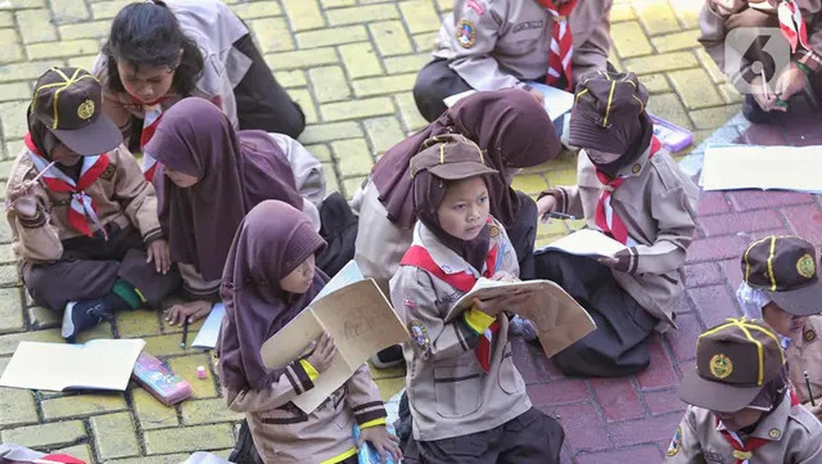 Mahkamah Konstitusi Kabulkan Uji Materi UU Sisdiknas, Pendidikan Dasar 9 Tahun Gratis
