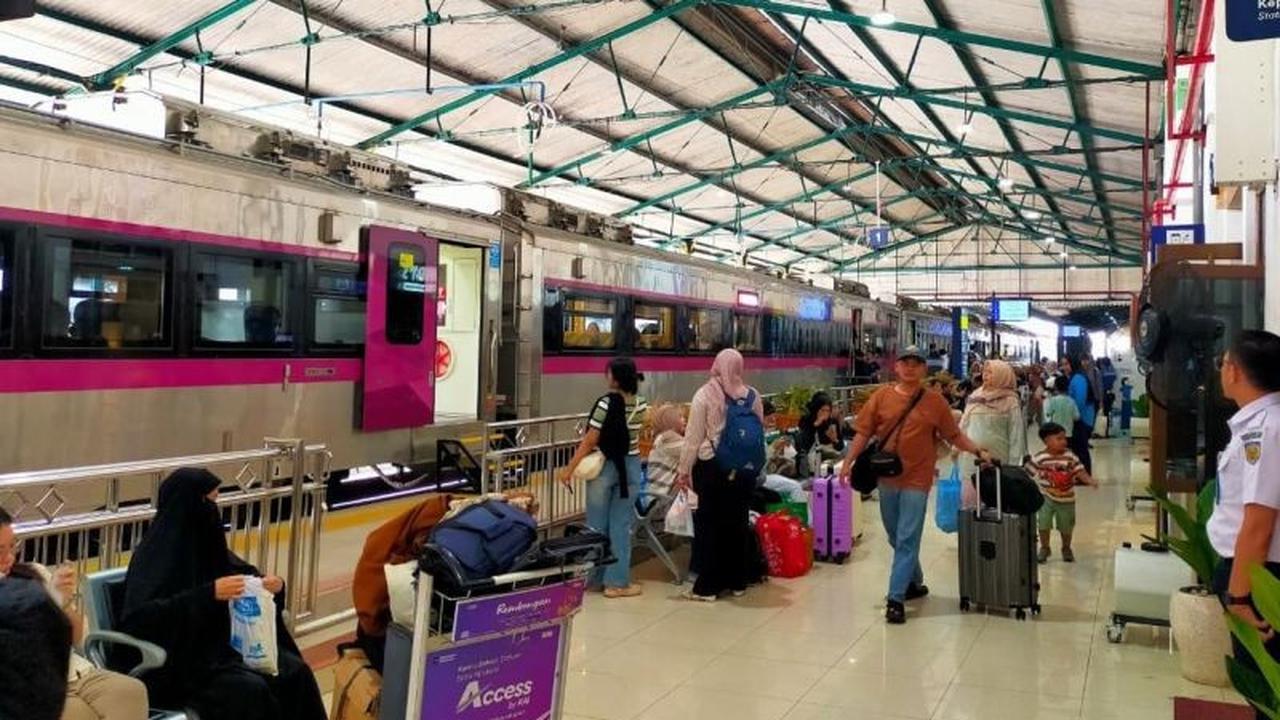 KAI Daop 7 Madiun Catat Lonjakan Penumpang Kereta Api Lebaran, Tembus 26 Ribu Orang dalam Dua Hari