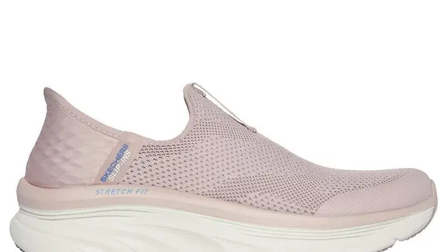 Sepatu Nyaman dengan Desain Simpel