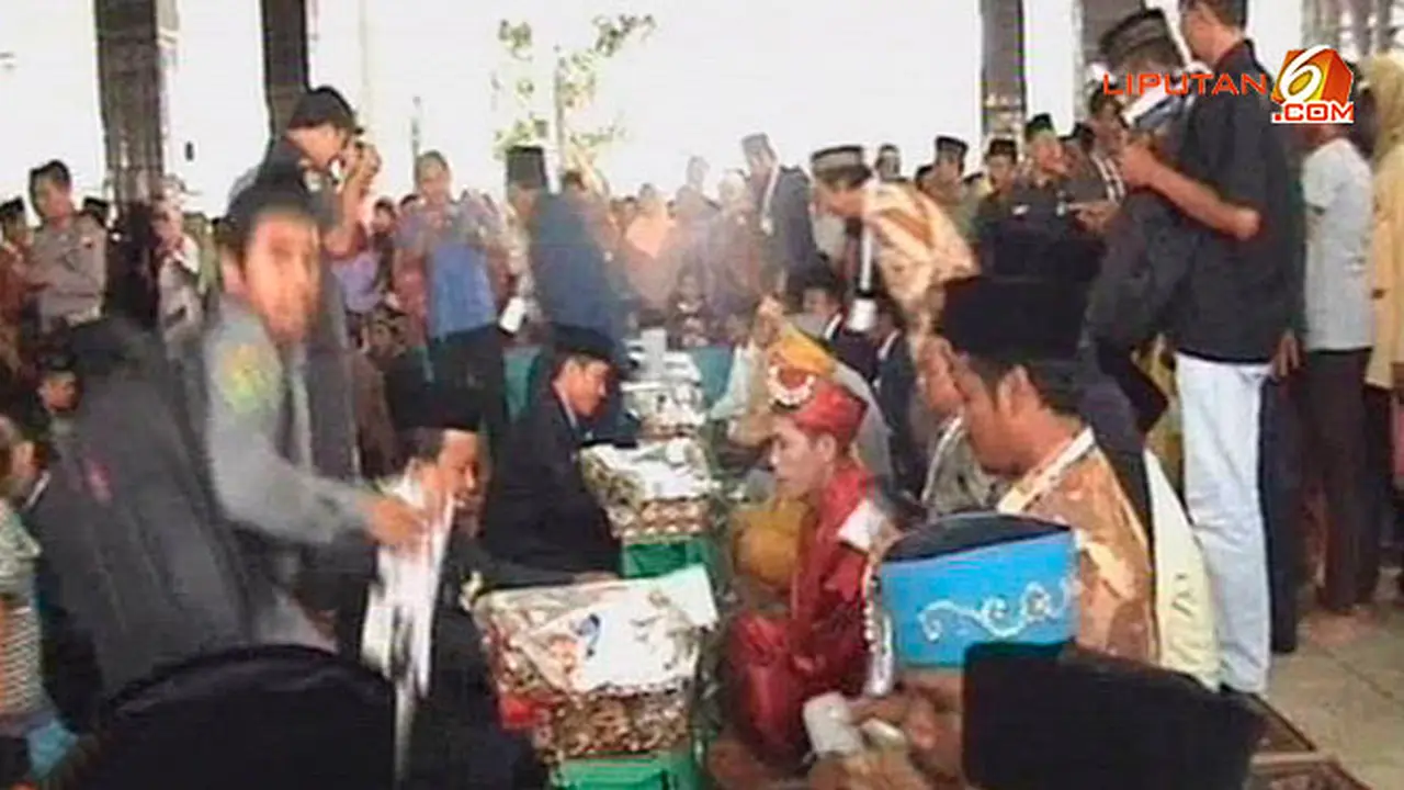 nikah-massal130103c.jpg