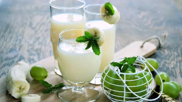 jus buah pisang anggur