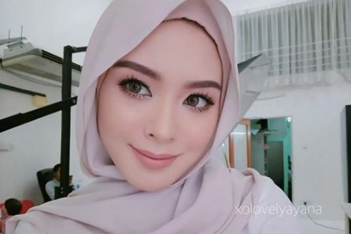 [Bintang] Cantik Berhijab, Ini Sederet Potret dan Fakta Ayana Jihye Moon
