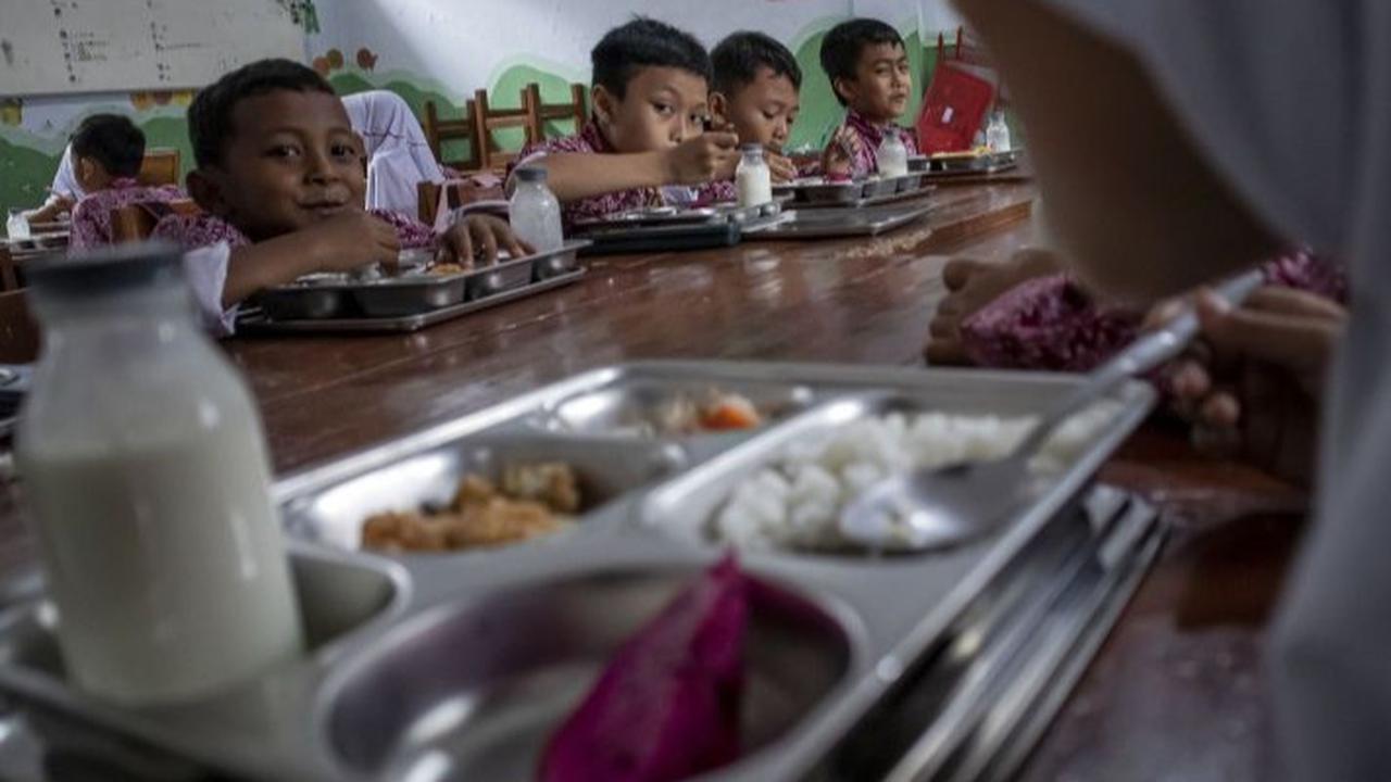 Perkuat Pembangunan SDM, BUMN Beri Paket Makanan Usung Kearifan Lokal