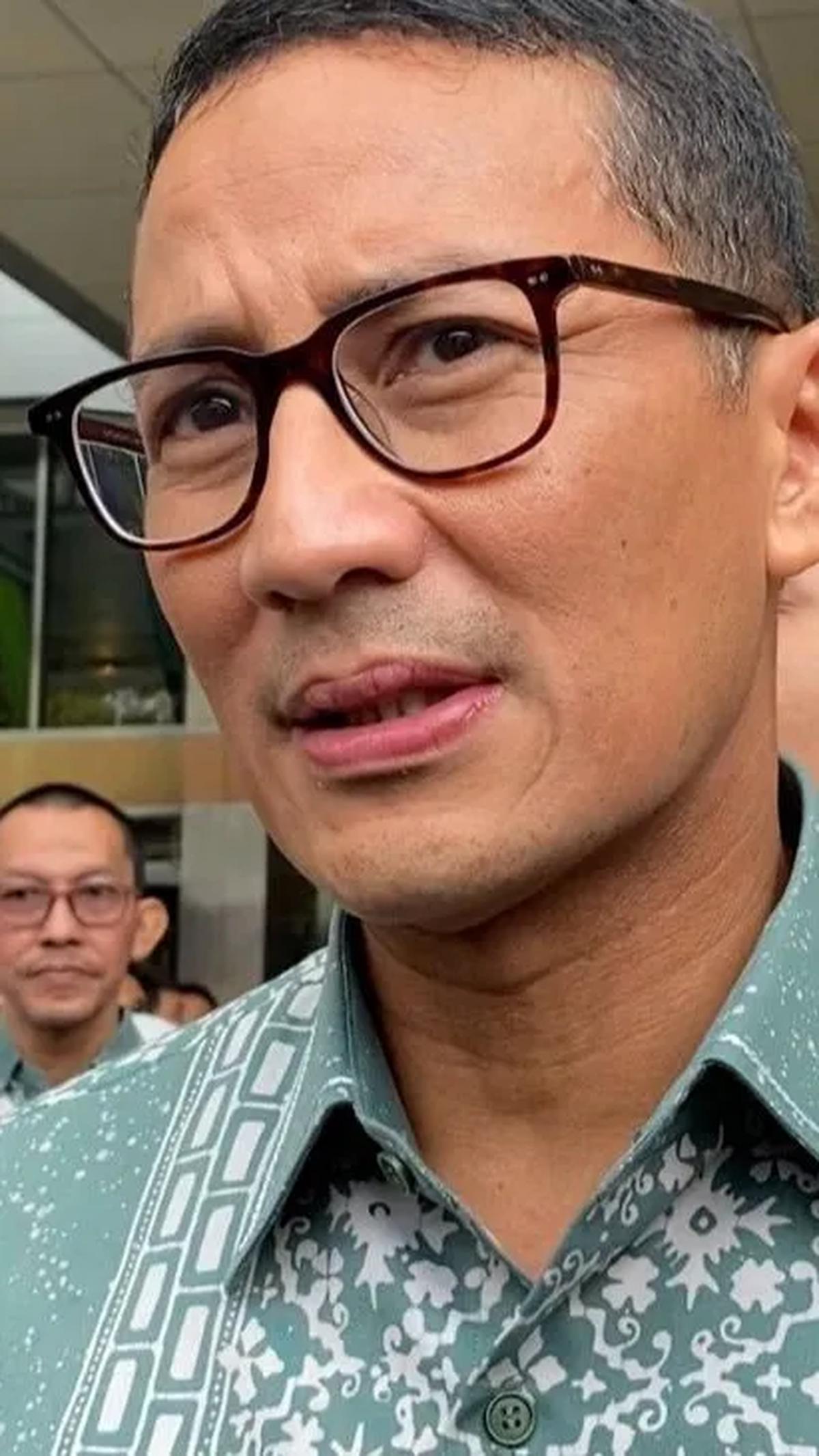 Selain itu, Sandi juga menyebut pihaknya akan memantau kondisi korban yang saat ini sedang menjalani perawatan intensif di rumah sakit.<br>