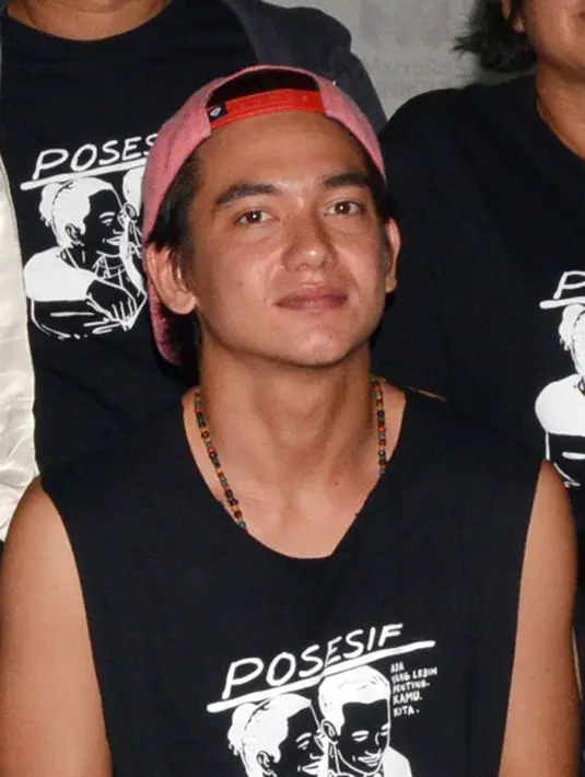 Adipati Dolken merasa beruntung kembali didapuk memerankan anak SMA. Padahal, dari segi usia, ia sudah 26 tahun. Pemeran Jendral Soedirman dalam film Jenderal Soedirman itu mengaku memerankan anak SMA sudah di luar kepalanya. (Deki Prayoga/Bintang.com)