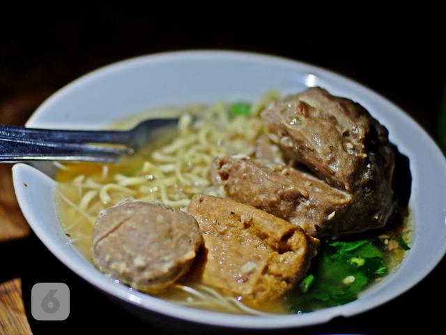 Kuliner Malam Jumat Bakso Kaki Lima Di Tebet Yang Selalu Ramai