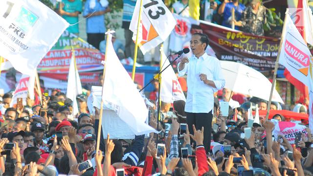 Dihadapan Warga Indramayu, Jokowi Janji Jaga Lumbung Padi Nasional