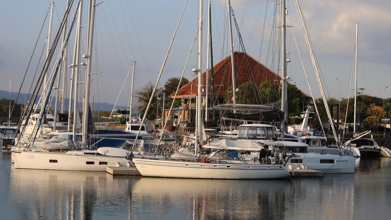 Sail 2 Indonesia Rally 2024, Belasan Yacht dari Berbagai Negara Berlabuh di Marina Boom Banyuwangi