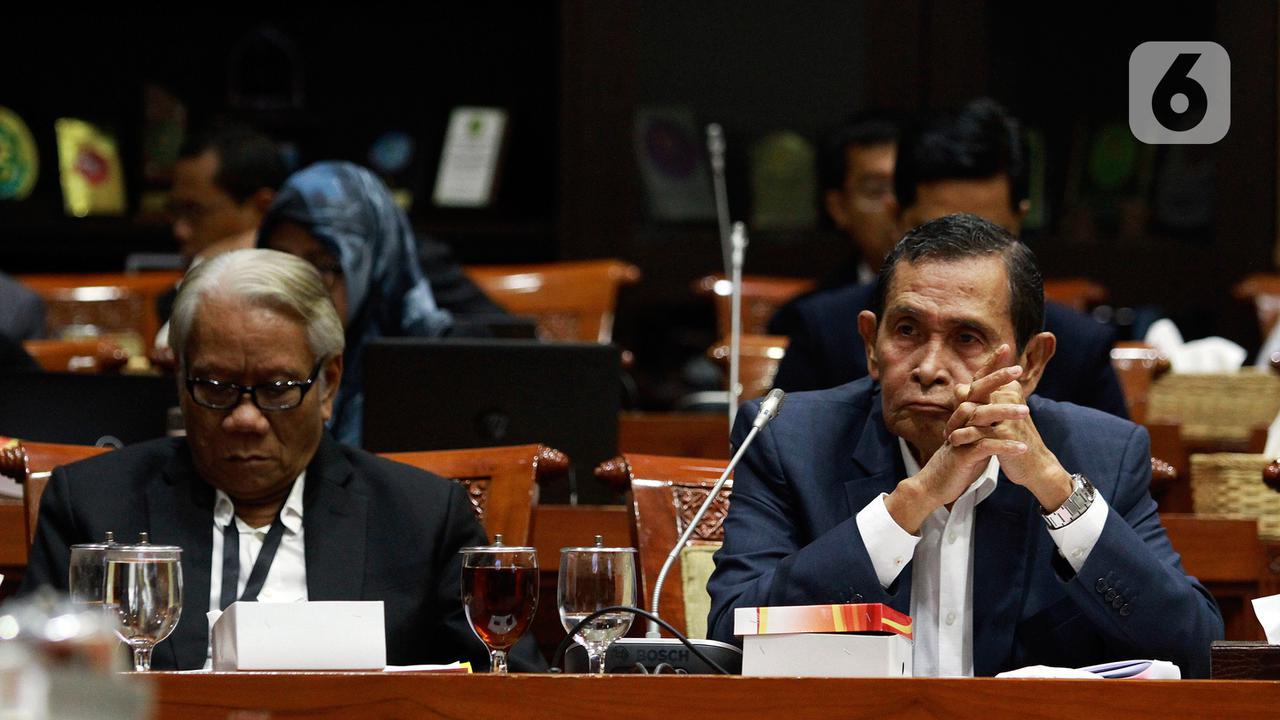 Pimpinan dan Dewas KPK Rapat Bersama Komisi III DPR