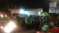 Tendang Motor, Pemuda Bekasi Nyaris Dihakimi Driver Ojek Online