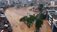 Jatinegara Barat menjadi salah satu kawasan yang terkena banjir di Jakarta.
