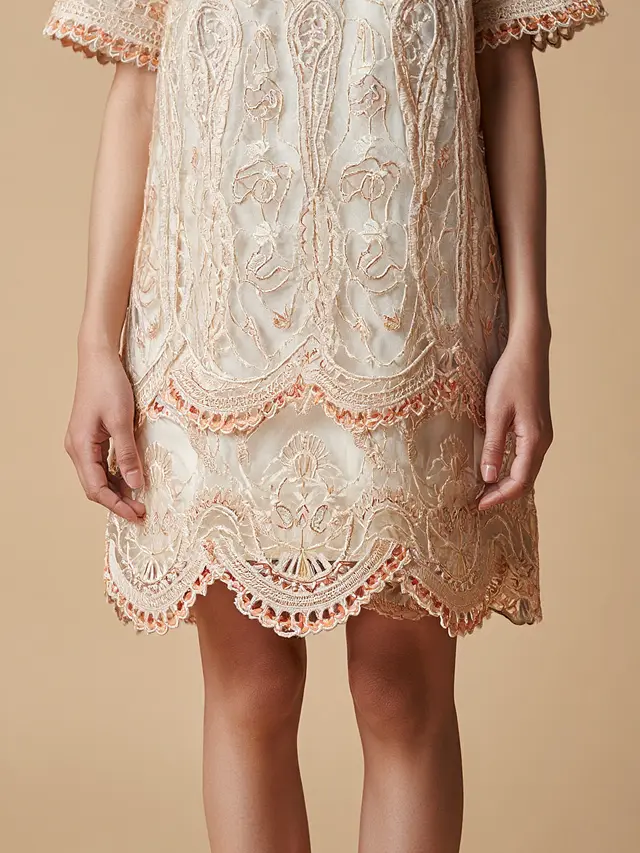 Dress Brokat Full Embroidery Cutting Minimalis