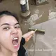 Ziva Magnolya saat Bersih-Bersih Pasca Banjir. [@zivamagnolya]
