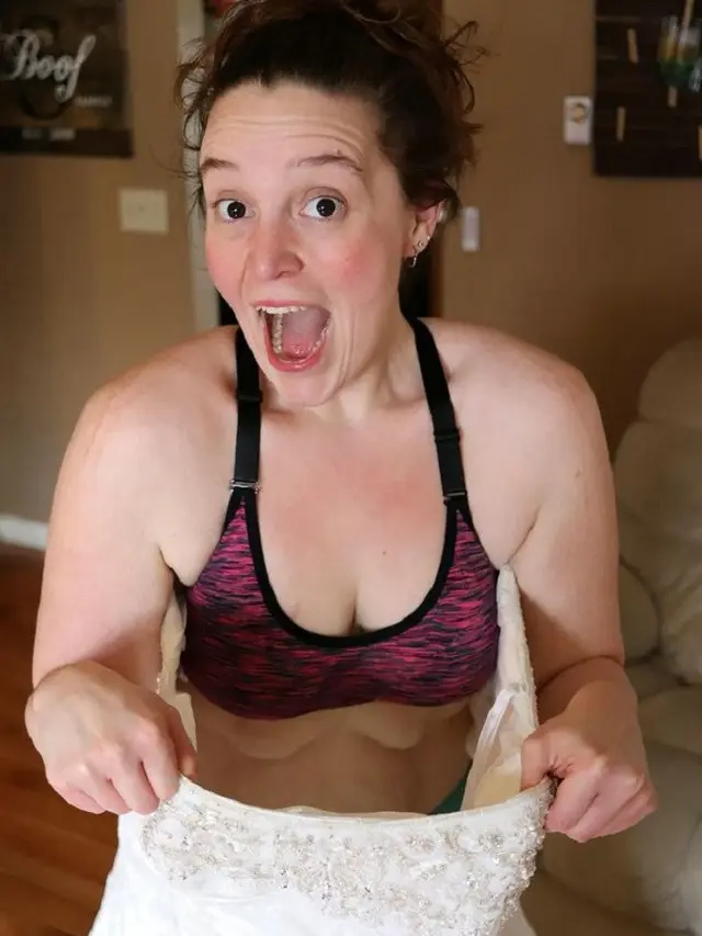 [Bintang] Gaun Pengantin