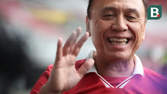 Ketua Umum PSSI Iwan Bule Meninjau Kesiapan GBK Menjelang Piala AFF 2022