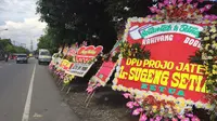 Penjinak Bom Periksa 1.000 Karangan Bunga untuk Kahiyang-Bobby