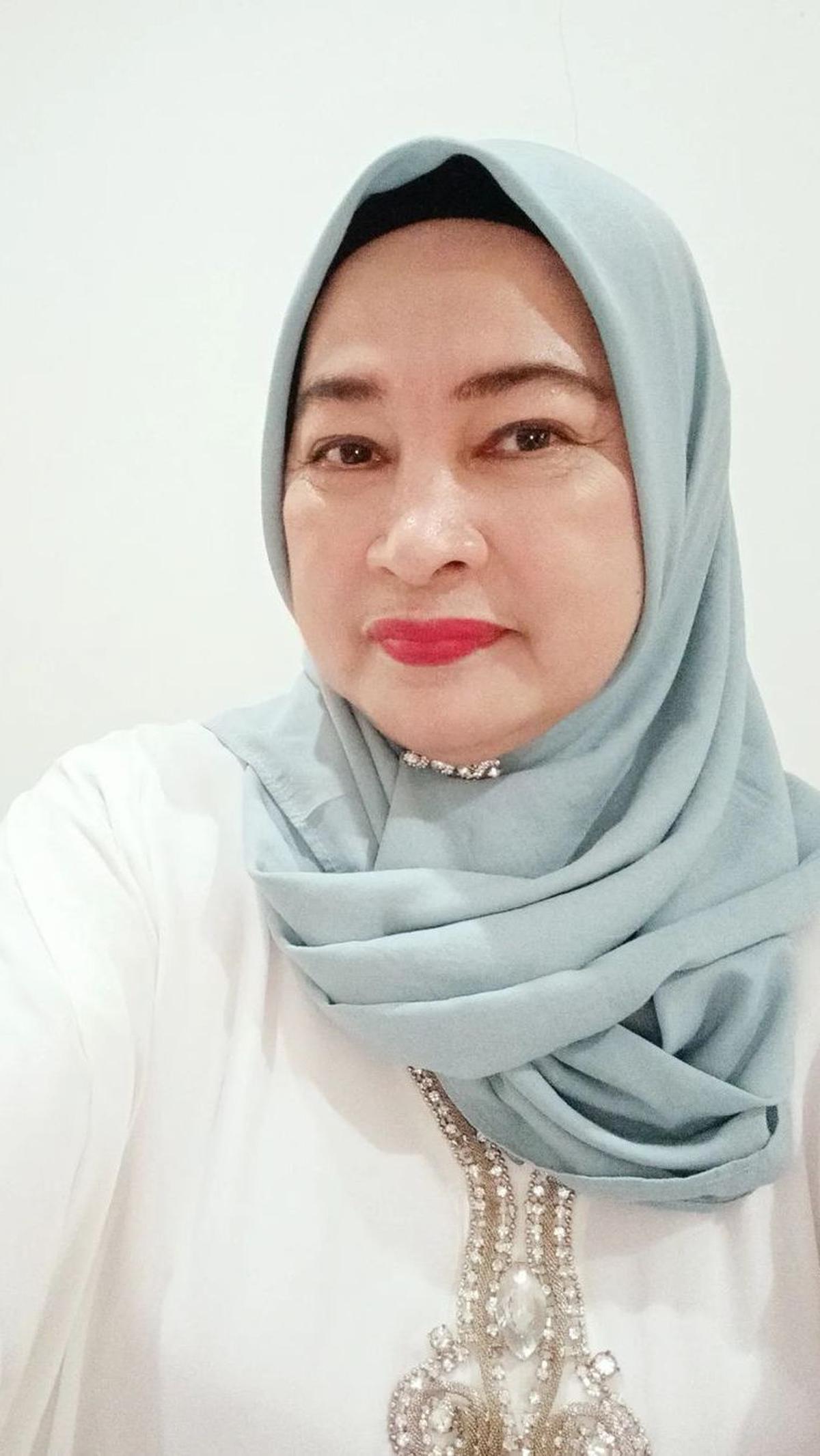 Pesona Awet Muda Ibunda Jeje Govinda