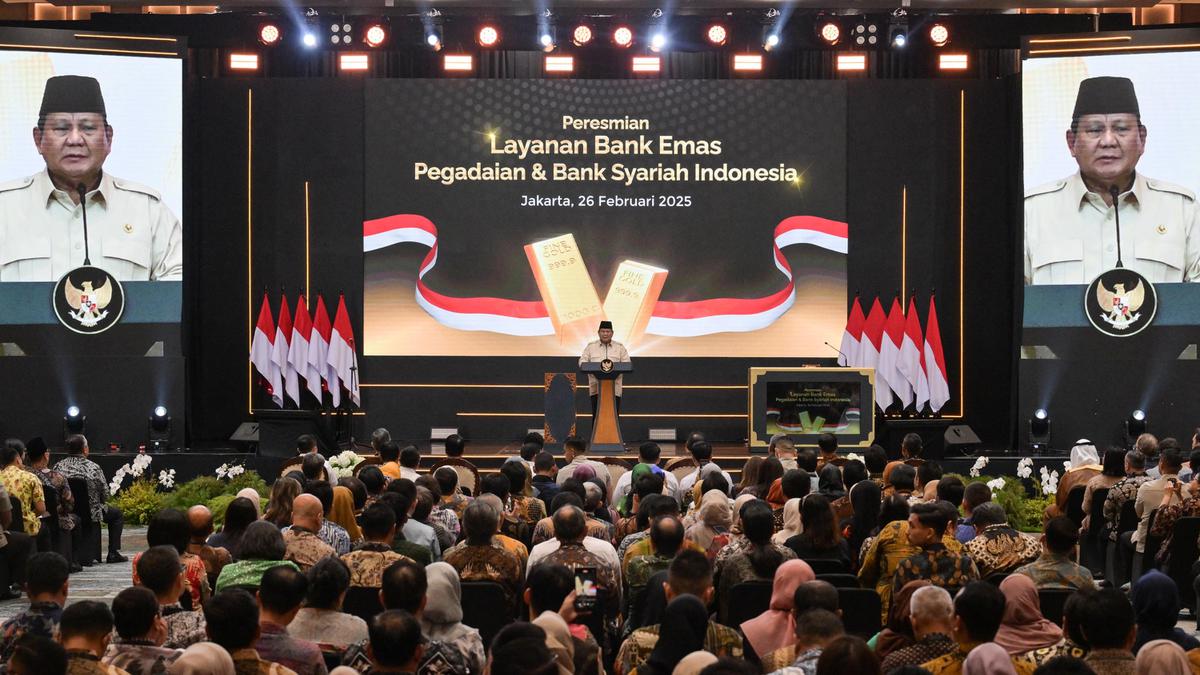 Presiden Prabowo Luncurkan Layanan Bank Emas Pertama di Indonesia