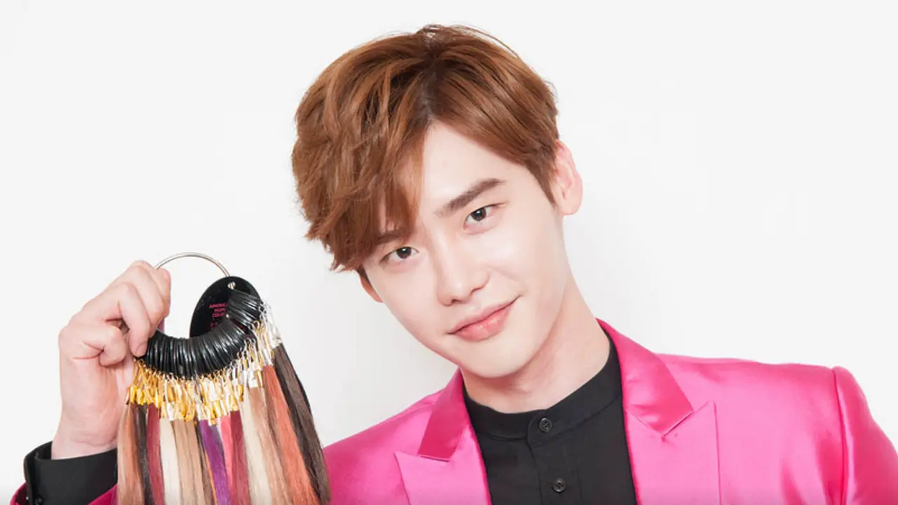 Lee Jong Suk Dijadikan Patung