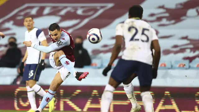 FOTO: Menang 2-0 atas Aston Villa, Tottenham Naik ke Posisi 6 Klasemen Sementara - Anwar El Ghazi