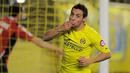 3. Santi Cazorla (9 assist) - Santi Cazorla boleh dibilang tidak muda lagi, namun gelandang berusia 35 tahun ini mampu menorehkan 9 assist untuk Villareal di kompetisi La Liga musim ini. (AFP/Jose Jordan)