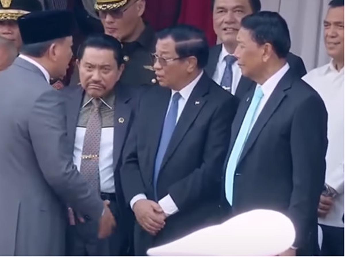 Menhan Sjafrie Sjamsoeddin dan Tiga Jenderal Senior