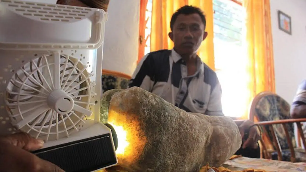 Batu Nisan