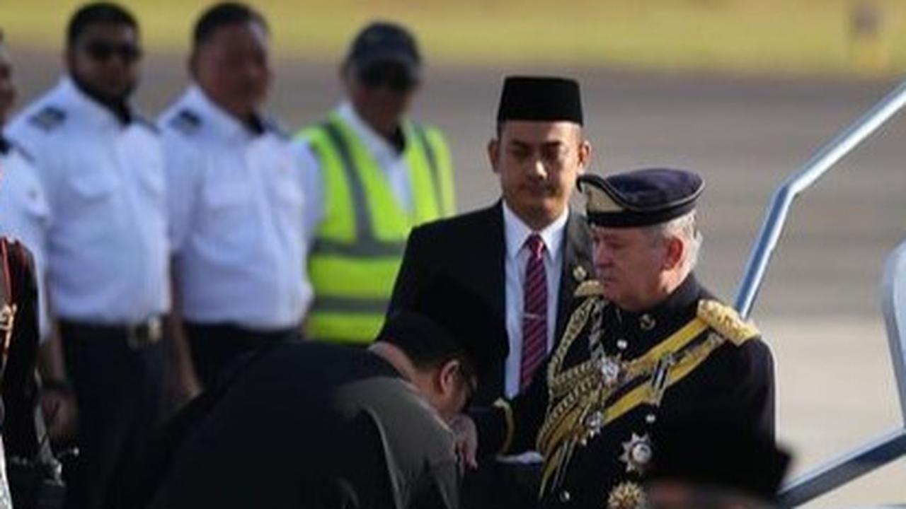 Fakta Menarik Sultan Ibrahim Iskandar, Raja Malaysia Hobi Koleksi Mobil dan Punya SIM Lokomotif