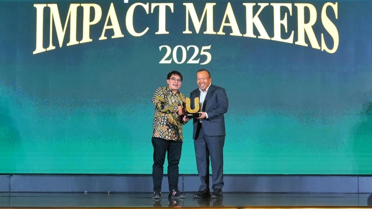 Konsisten Perkuat Ekonomi Kerakyatan, BRI Raih Penghargaan Impactful Grassroots Economic Empowerment