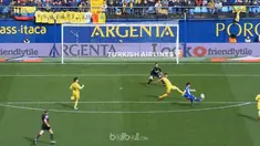 Villarreal tertahan masuk zona Liga Champions sehabis menelan kekalahan kandang 1-2 dari Alaves, Sabtu (10/2). Sundulan Rodrigo El...