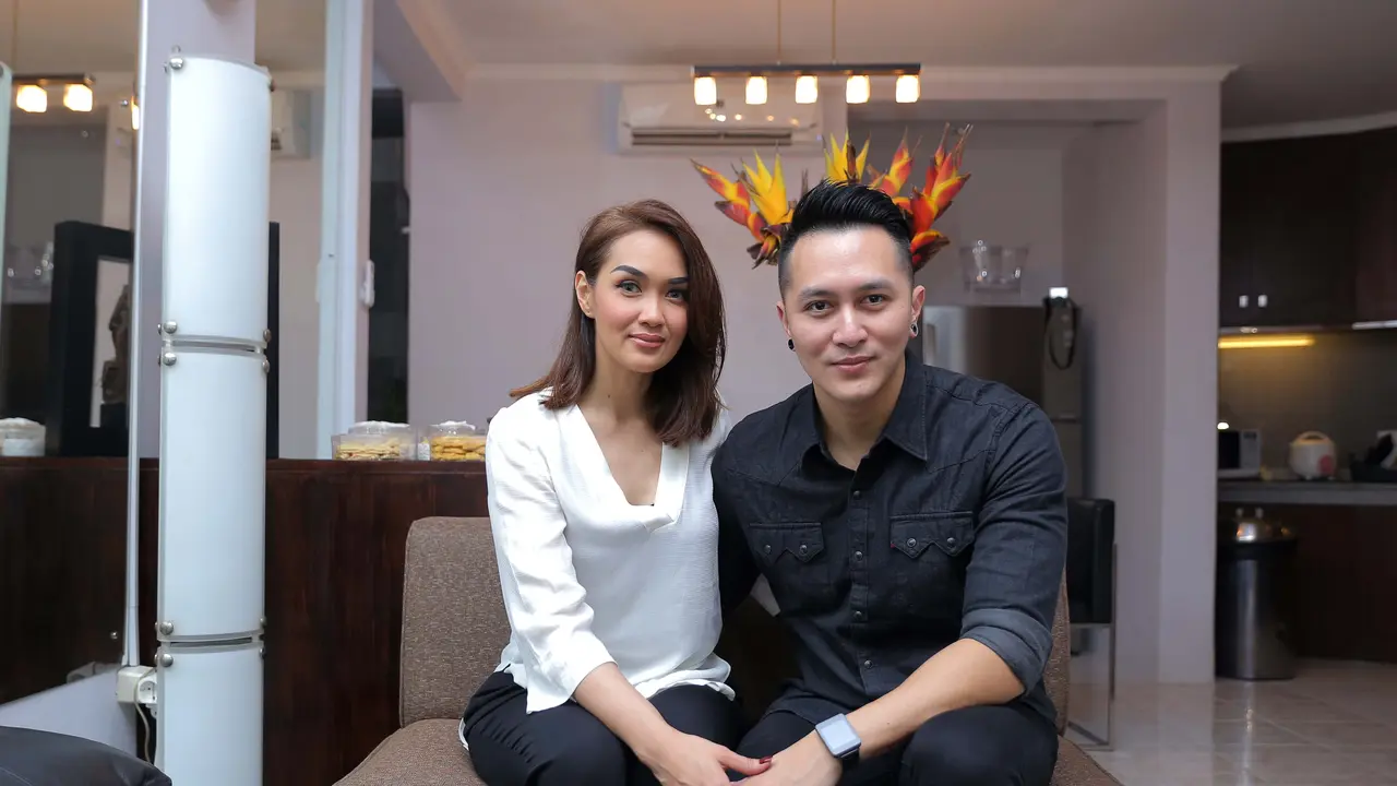 [Bintang] Sara Wijayanto dan Demian