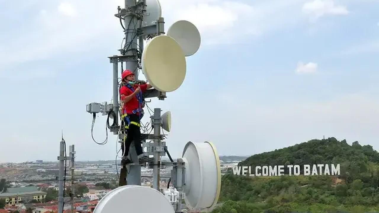 Perusahaan Industri Telekomunikasi