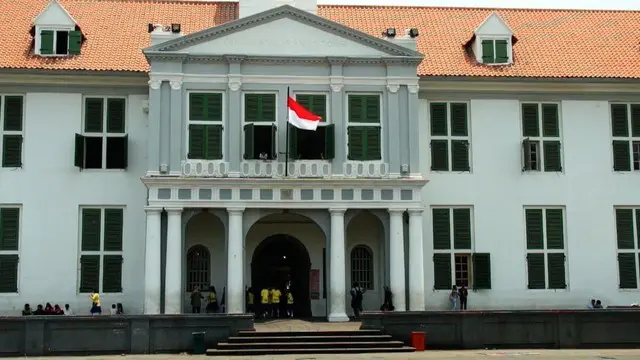 Mengunjungi Museum Fatahillah merupakan salah satu cara asyik mempelajari sejarah Jakarta yang panjang.