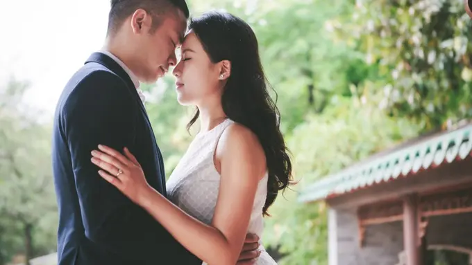 5 Alasan Logis Untuk Merahasiakan Rencana Lamaran