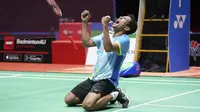 Chico Aura Dwi Wardoyo menjadi wakil Indonesia pertama yang sukses melaju ke partai final Malaysia Masters 2022. Ia sukses mengalahkan wakil China, Lu Guang Zu lewat rubber game. Chico kalah di gim pertama dengan skor 20-22. Namun, pemuda 24 tahun tersebut mampu menyamakan kedudukan di gim kedua dengan skor 23-21 dan berbalik menang di gim ketiga dengan skor 21-19. (AP/Kien Hou)