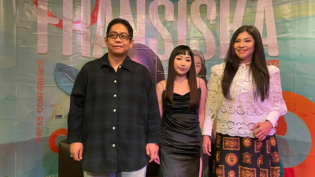 Fransiska Julianti siap menampillkan talentanya di industri hiburan nasional.