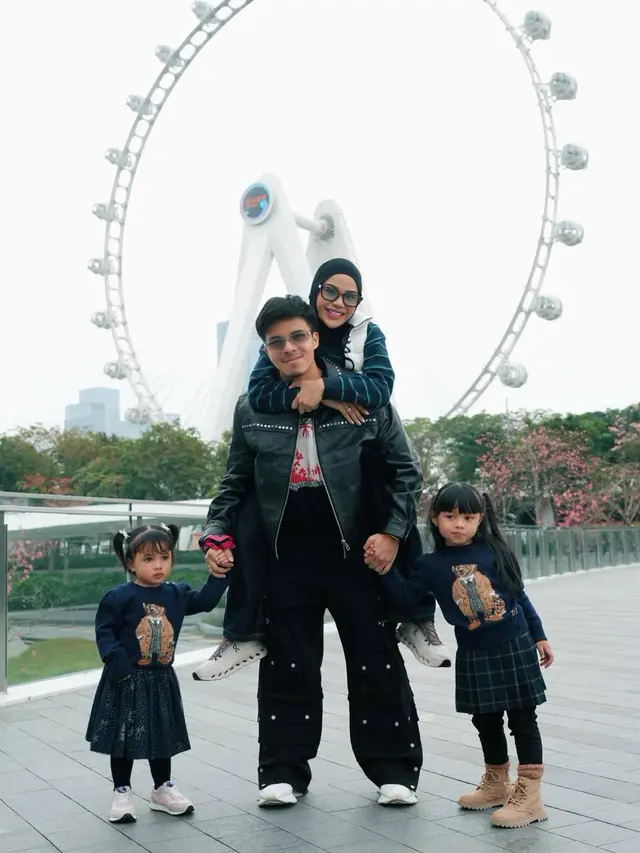 4 Keluarga Artis Liburan Tahun Baru 2026 di China, Ashanty hingga Tasyi Athasyia