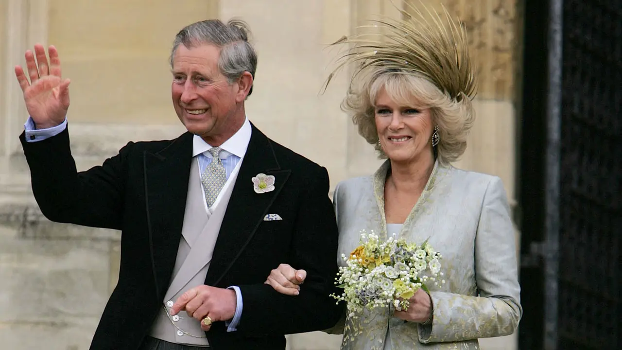 [Bintang] Pangeran Charles dan Camilla