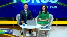 Saksikan berita menarik di Fokus Pagi (24/10) dengan pilihan topik utama sebagai berikut, Suap Vonis Bebas Ronald Tannur, Hakim Ditangkap, Langgar Lalu Lintas, Pria Tantang Polisi, Pemilik Indekos Tewas Bersimbah Darah, Curi Tabung Gas, Pria Dikeroyo...