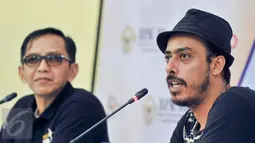 Sutradara Ismail Basbeth saat konfrensi pers Festival Film Kawal Harta Negara 2017, Jakarta, Selasa (14/3). BPK gelar Festival Film Kawal Harta Negara untuk sosialisasikan upaya menjaga harta negara kepada generasi muda. (Liputan6.com/Yoppy Renato)