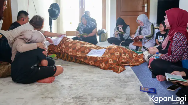 Rumah duka ibunda Jeje Govinda