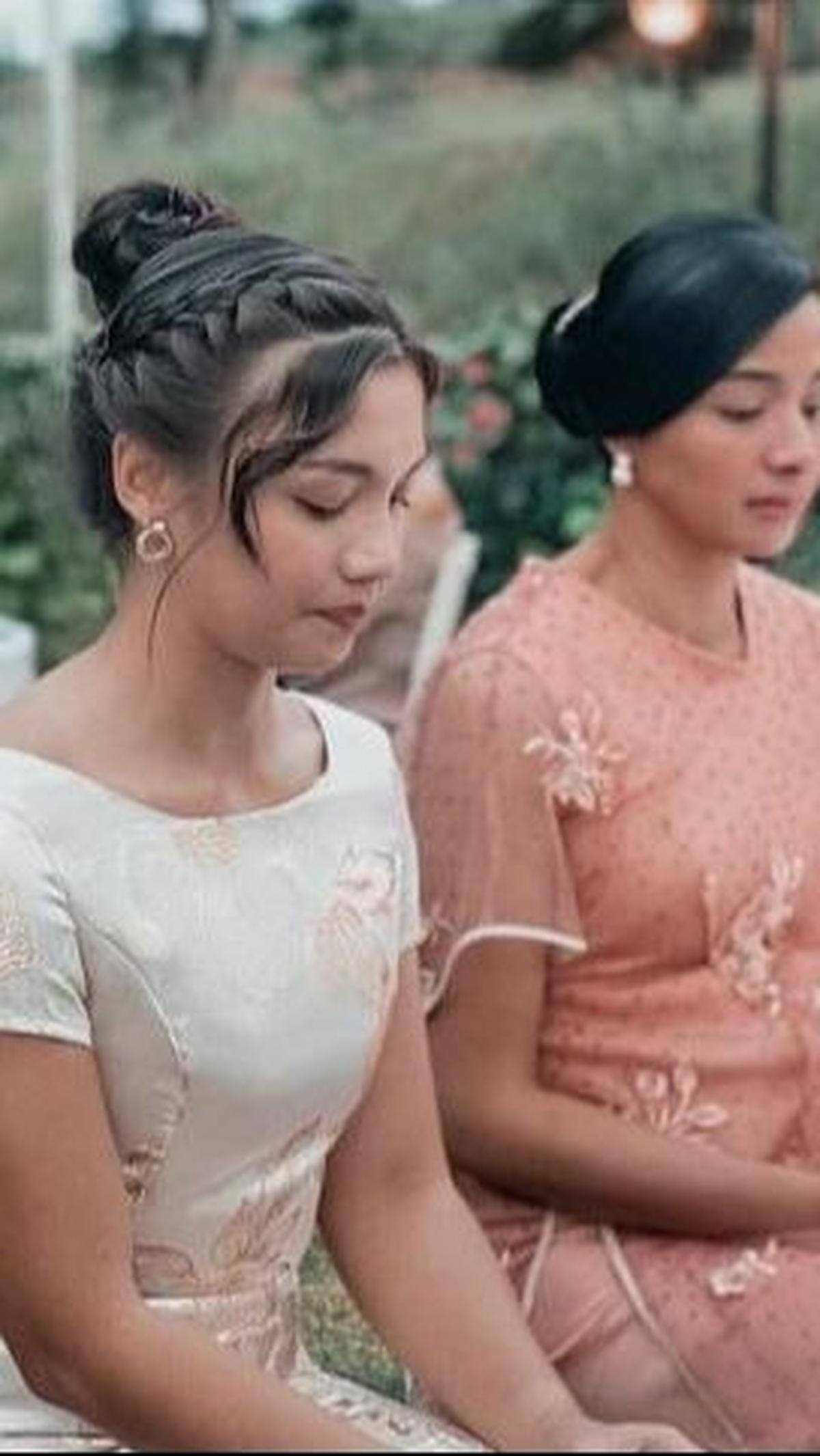 Krisjiana Baharudin dan Angela Gilsha dikenal sebagai pasangan sinetron favorit yang sedang digemari pemirsa saat ini.